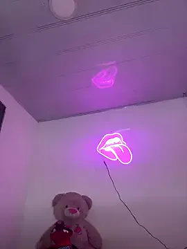 Goddess_Evangeline – webcam model profile photo Image 2