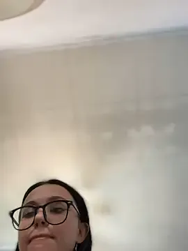 oxo_yuna_oxo – webcam model profile photo Image 5