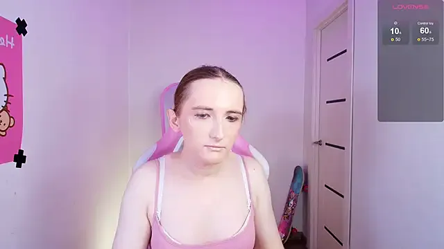 Queensophie_m – webcam model profile photo Image 7