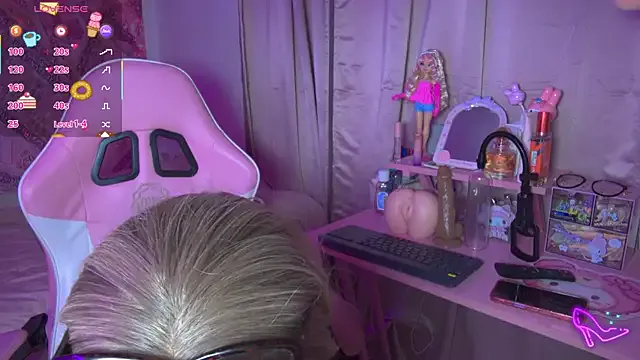 Mia--meow – webcam model profile photo Image 6