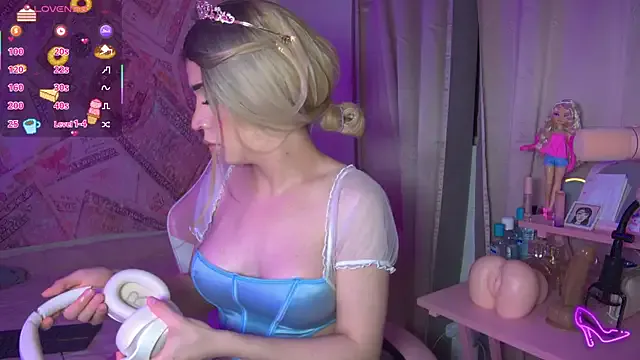 Mia--meow – webcam model profile photo Image 8