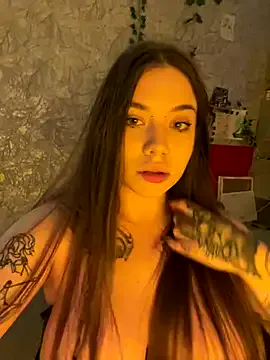 NANA_7 – webcam model profile photo Image 13