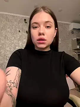 NANA_7 – webcam model profile photo Image 9