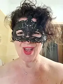 oxo_yuna_oxo – webcam model profile photo Image 13