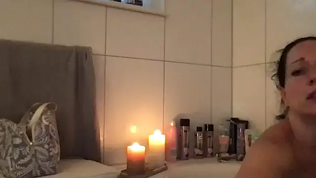 ManaMi-maru – webcam model profile photo Image 4