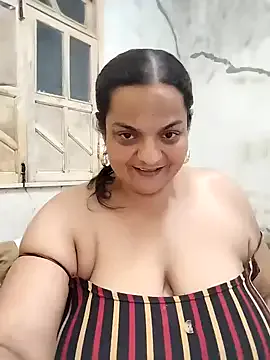 Vydinha – webcam model profile photo