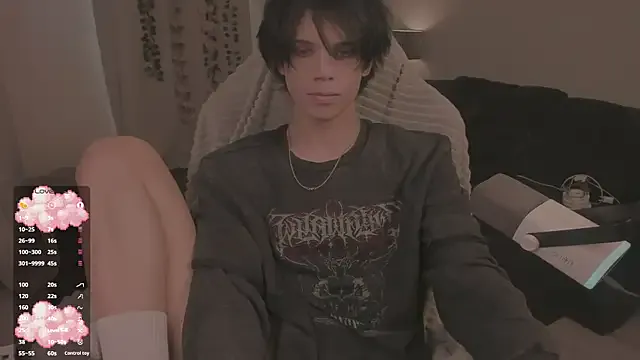 roouse – webcam model profile photo Image 19