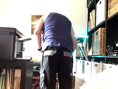 Queen_sofiyaa – webcam model profile photo Image 6