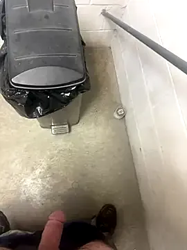 oxo_yuna_oxo – webcam model profile photo Image 13