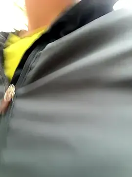 ManaMi-maru – webcam model profile photo Image 15