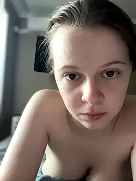 winter11 – webcam model profile photo Image 4