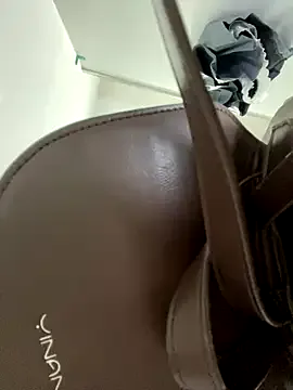 dirtypub – webcam model profile photo Image 9