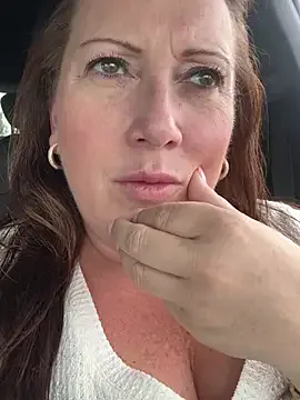 xsexycurvymilf Image 3