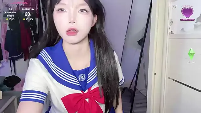 NolanMia – webcam model profile photo Image 9