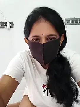 PumaShyXD – webcam model profile photo Image 9