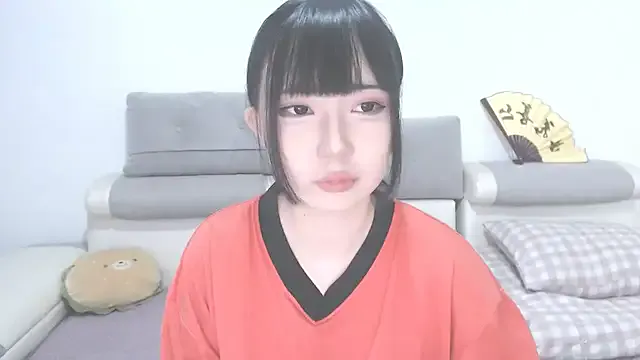 Awesomelusty – webcam model profile photo Image 14