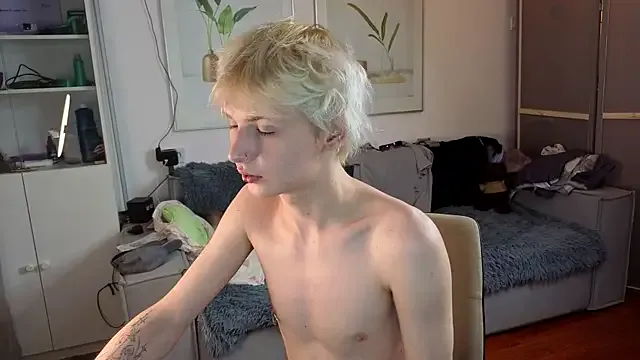 hina_porn – webcam model profile photo Image 10