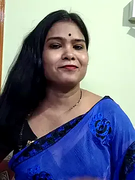 oxo_yuna_oxo – webcam model profile photo Image 17