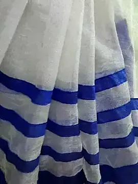 oxo_yuna_oxo – webcam model profile photo Image 3