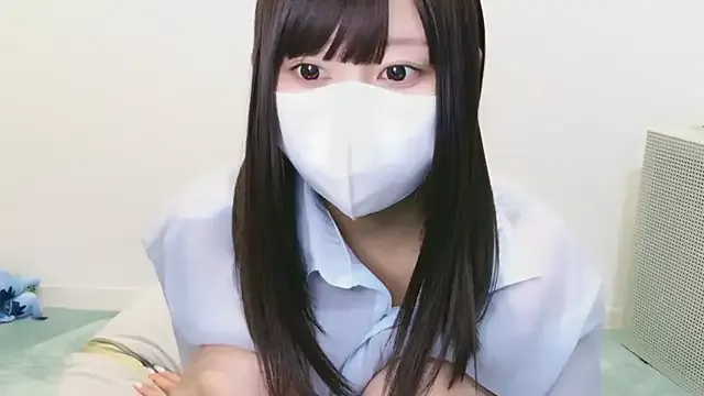 roouse – webcam model profile photo Image 15