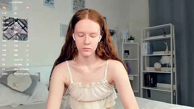 oxo_yuna_oxo – webcam model profile photo Image 17