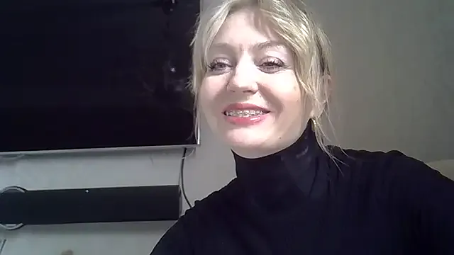 Sofia3393 – webcam model profile photo Image 3