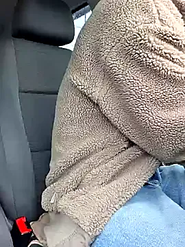 roouse – webcam model profile photo Image 18