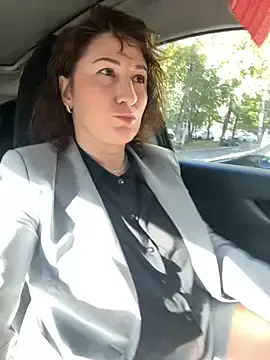 oxo_yuna_oxo – webcam model profile photo Image 19