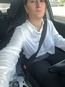 oxo_yuna_oxo – webcam model profile photo Image 9